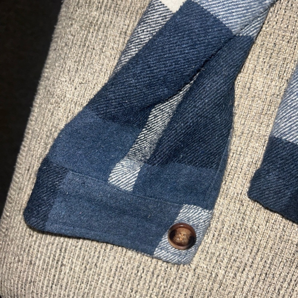 Buffalo Check Wool-Blend Peacoat in Navy and White - Picture 4 of 6